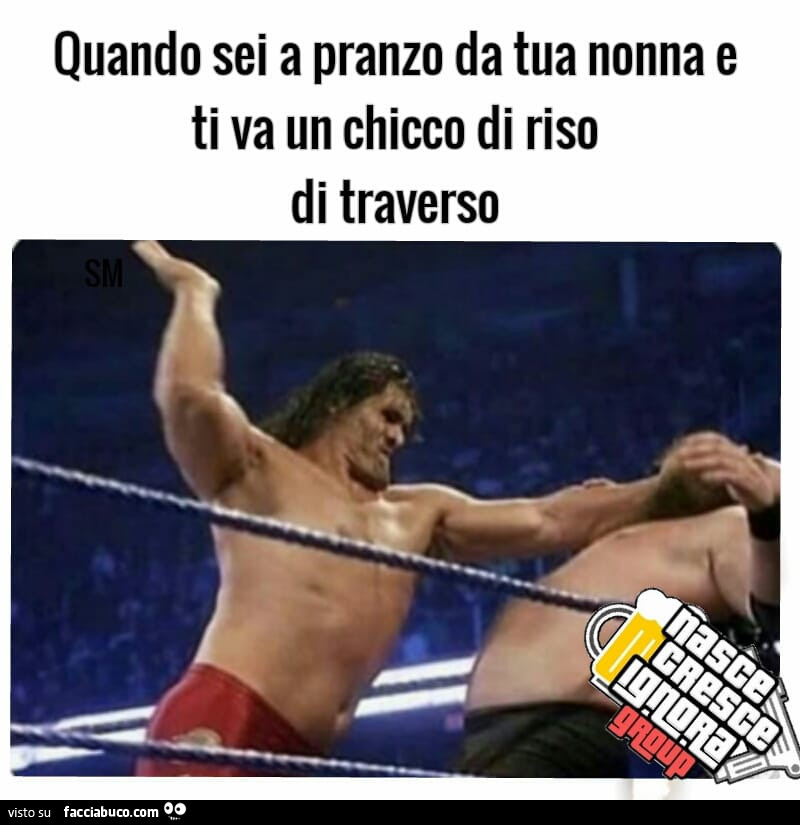 Quando sei a pranzo da tua nonna e ti va un chicco di riso di traverso