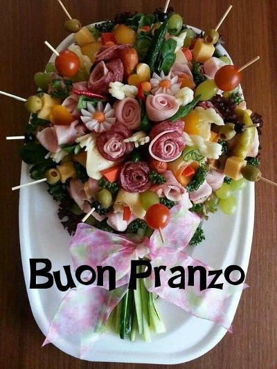 BUONGIORNO FORUM!!!!  Saluti lampo - Pagina 24 6alfrpfmne-buon-appetito-a-voi-tutti-vaccata_a