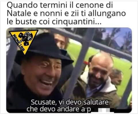 Quando termini il cenone di natale e nonni e zii ti allungano