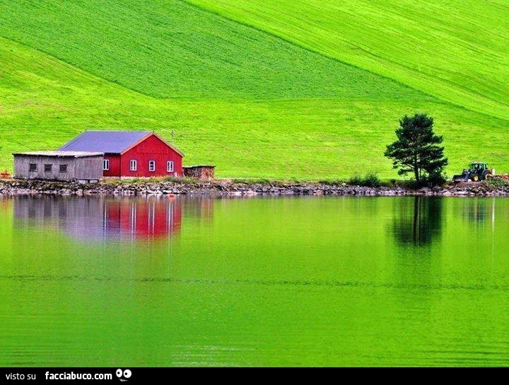 Casetta sul lago